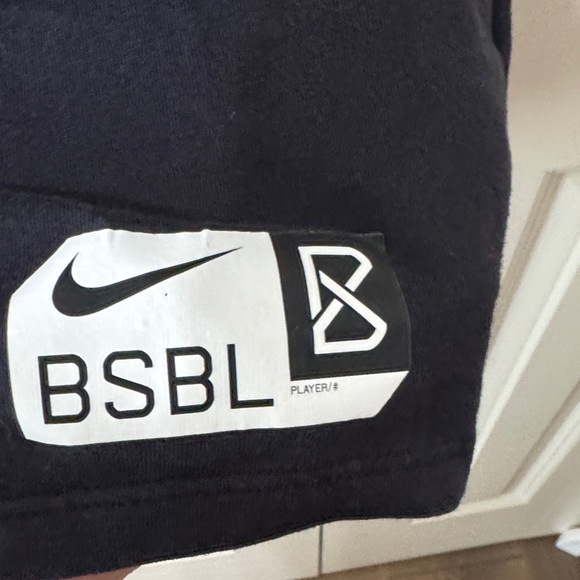 Nike Black Multilingual Baseball Tee - Picture 3 of 4